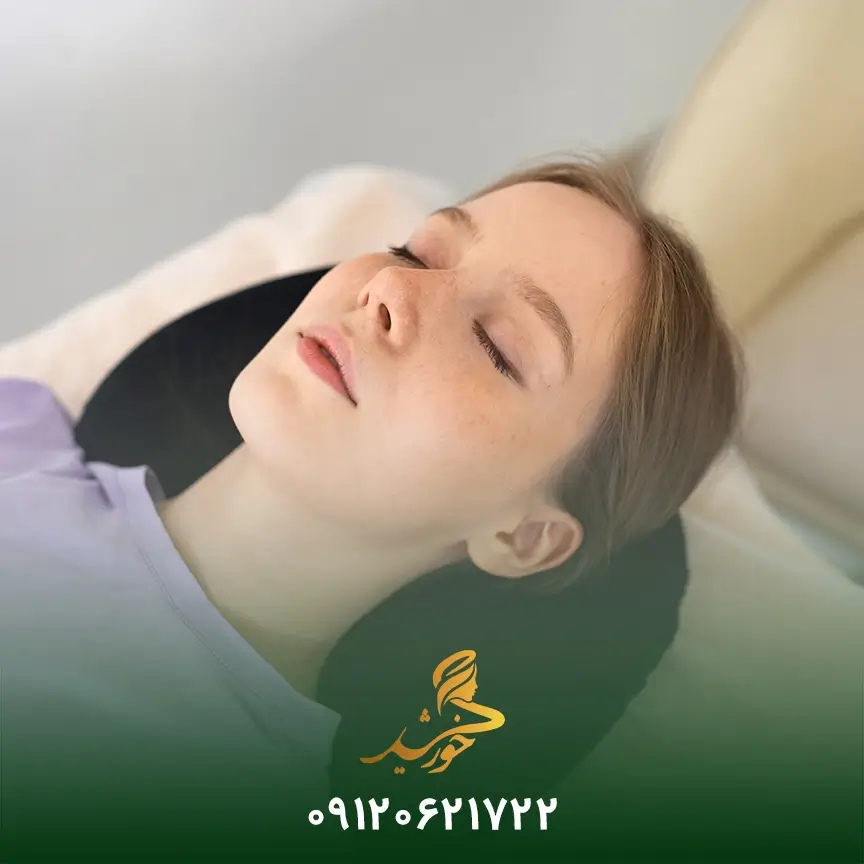 خوابیدن بعد از ساکشن غبغب